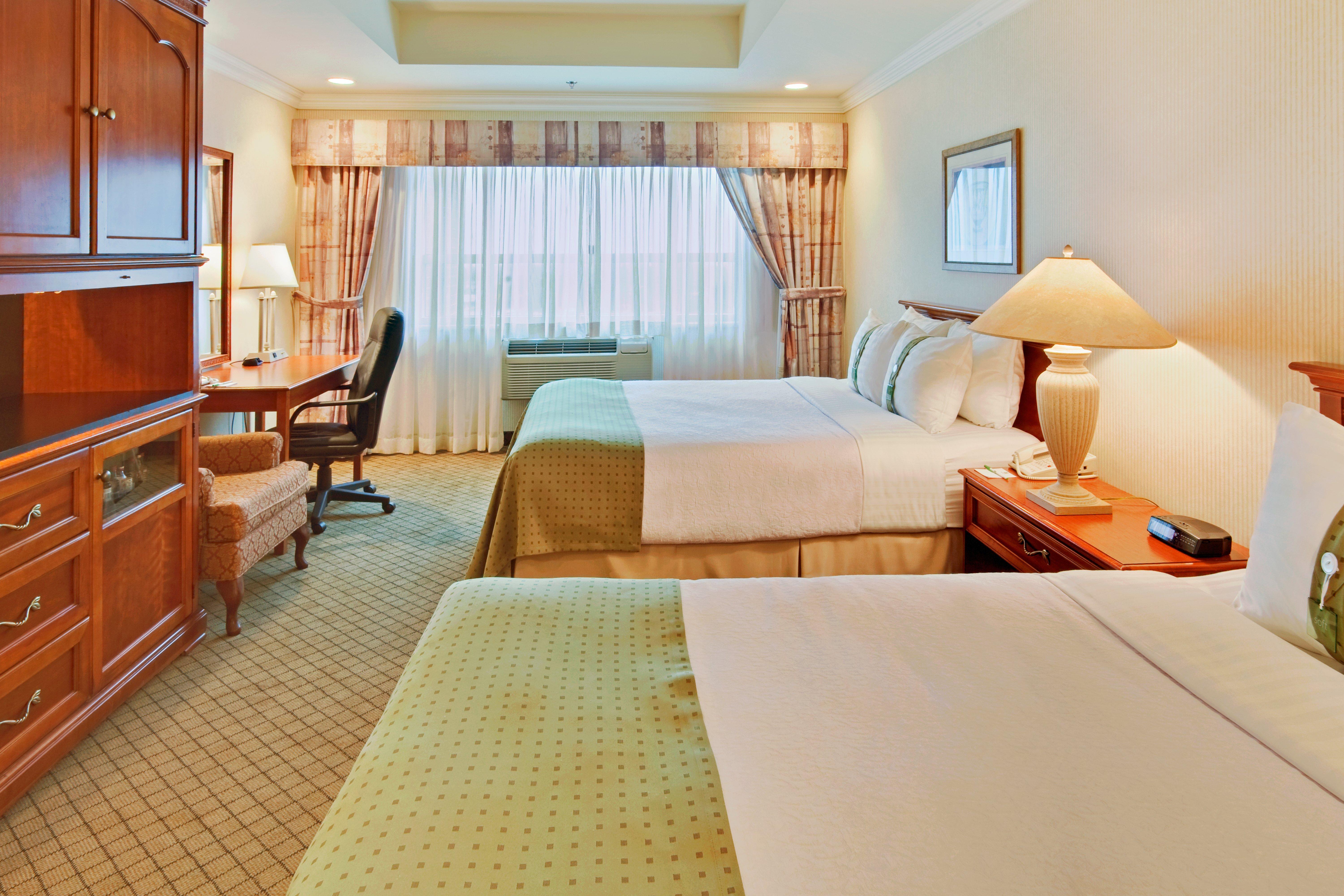 Holiday Inn & Suites Oakville At Bronte By Ihg Exterior foto