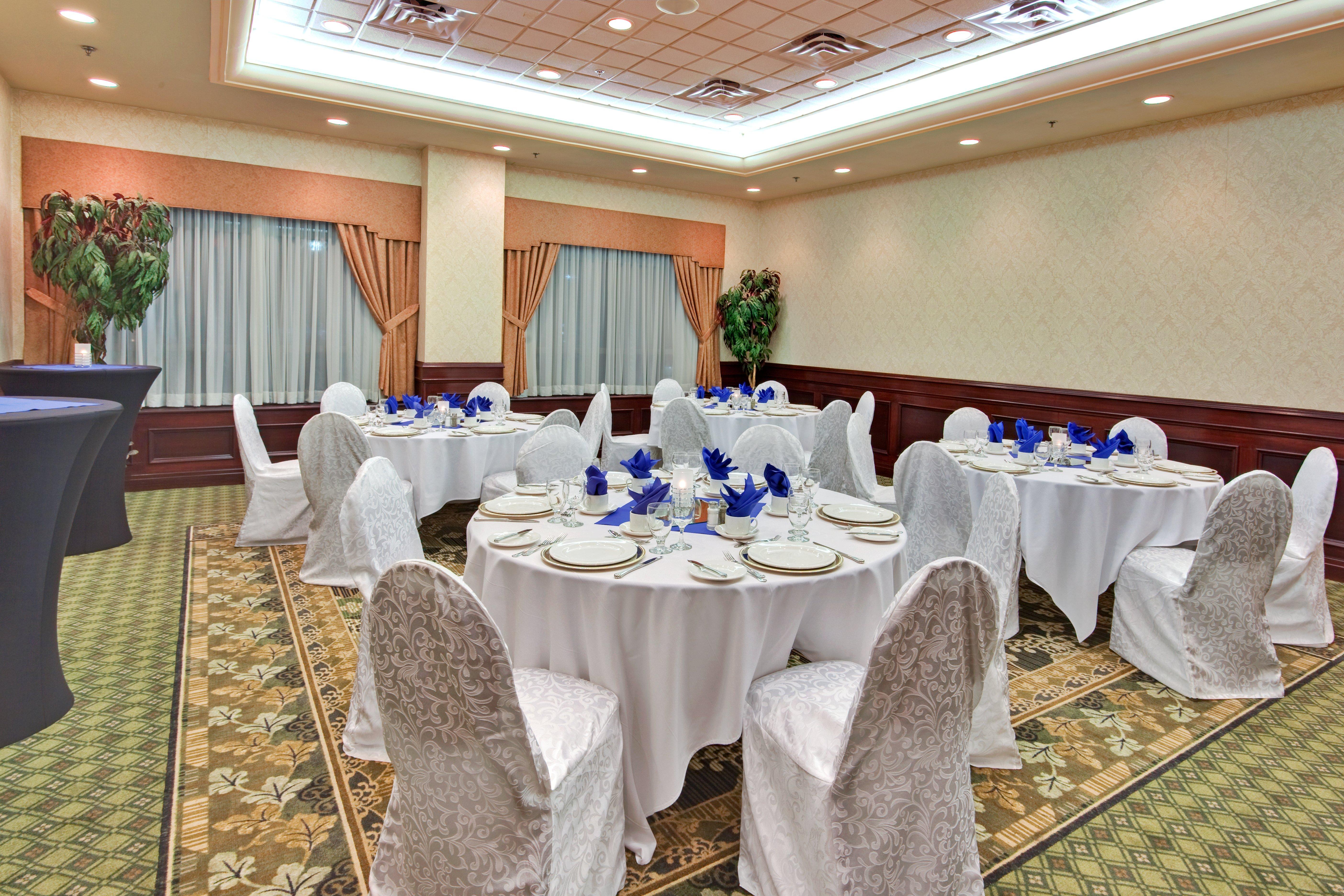 Holiday Inn & Suites Oakville At Bronte By Ihg Exterior foto