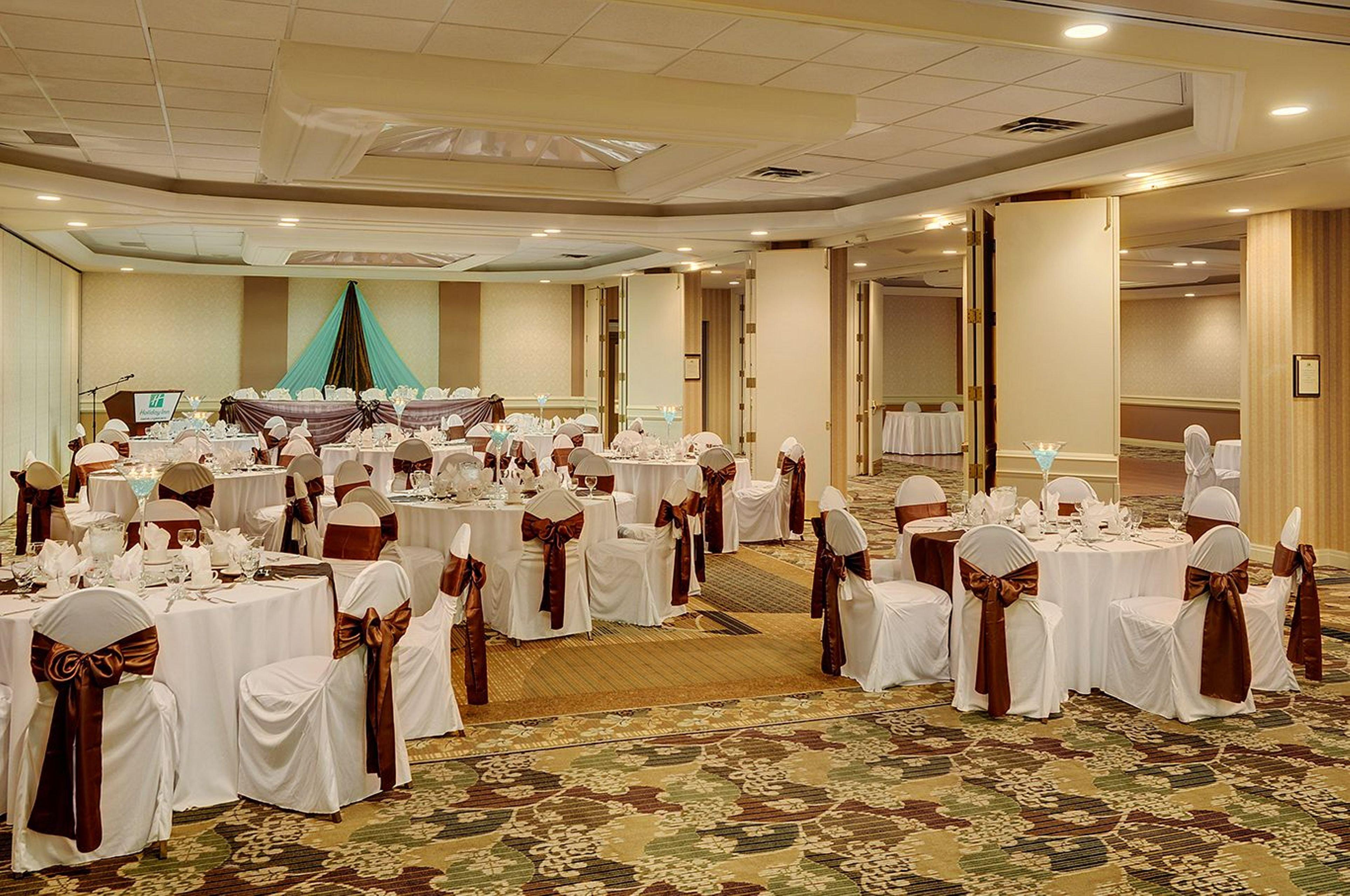 Holiday Inn & Suites Oakville At Bronte By Ihg Exterior foto